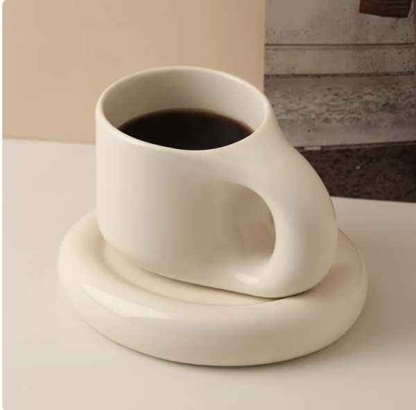 The Scandi Mug Beige